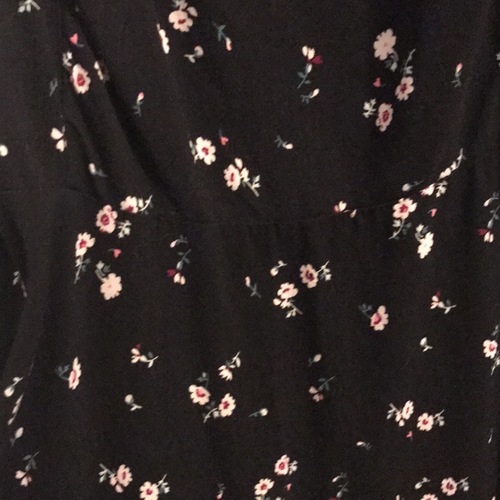 Dress - Picture 4 of 4